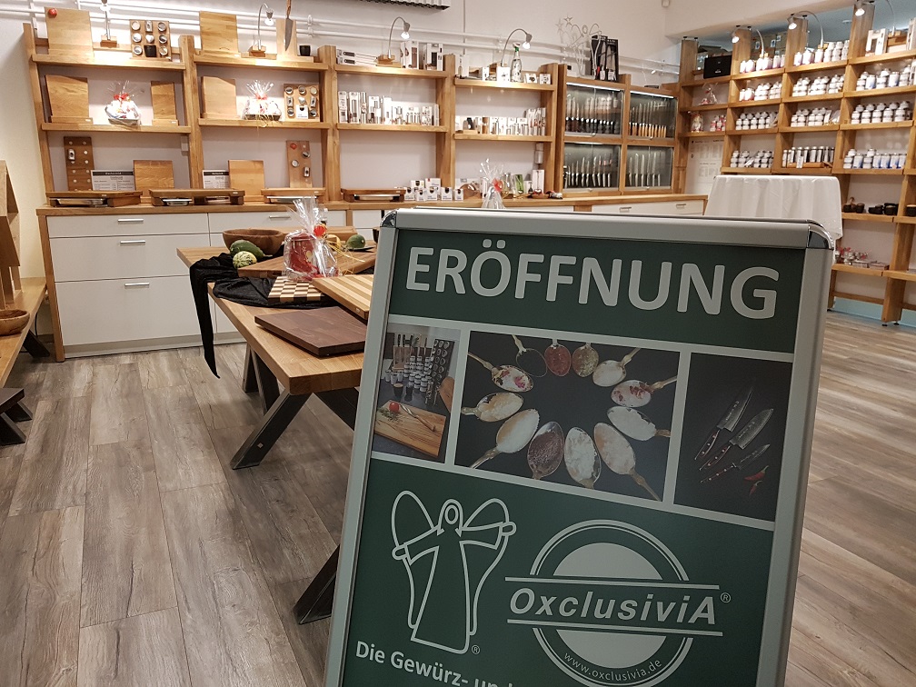 Eroeffnung Oxclusivia Klein